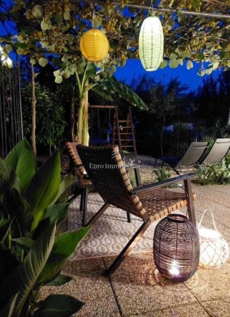 Città di Krk, Monolocale con Giardino e Parcheggio