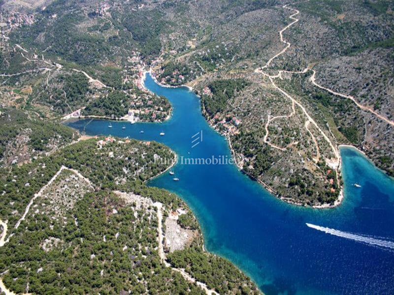 Terreno edificabile, 2ª fila dal mare, Bobovišće