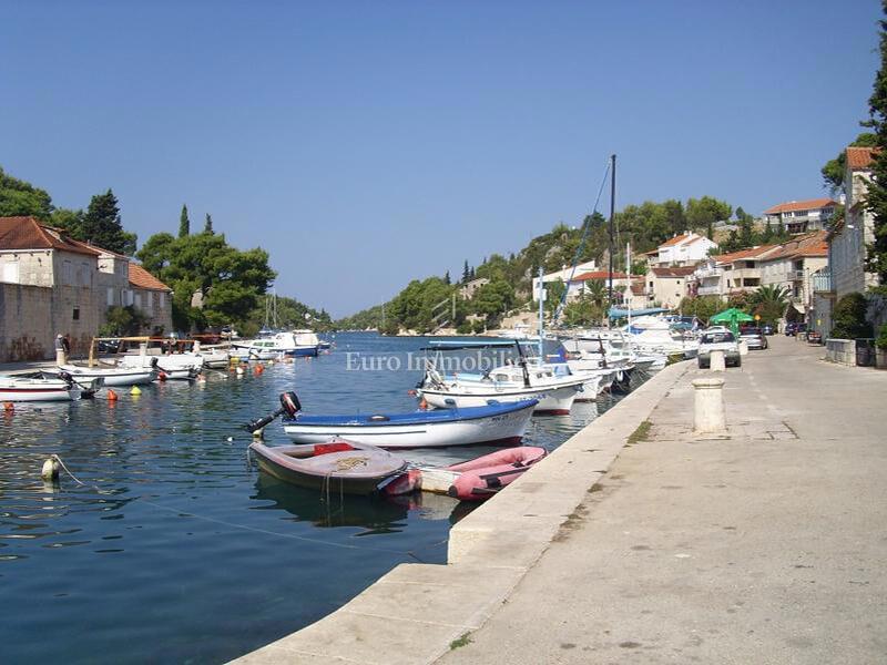 Terreno edificabile, 2ª fila dal mare, Bobovišće