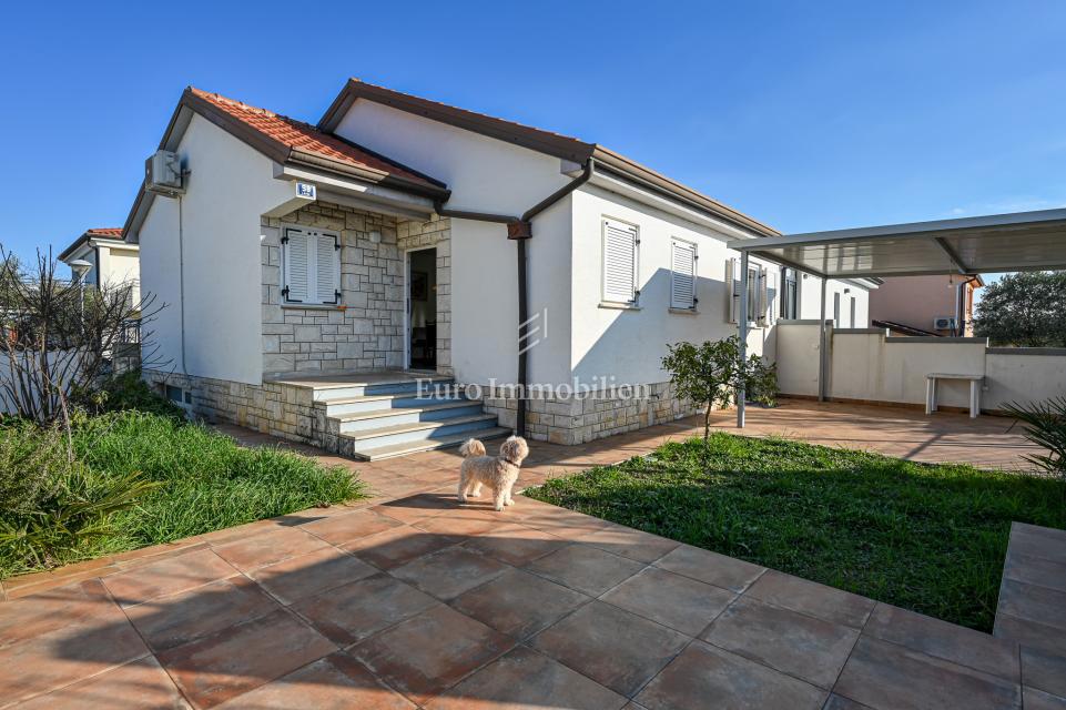 Casa con giardino vicino al mare, Istria