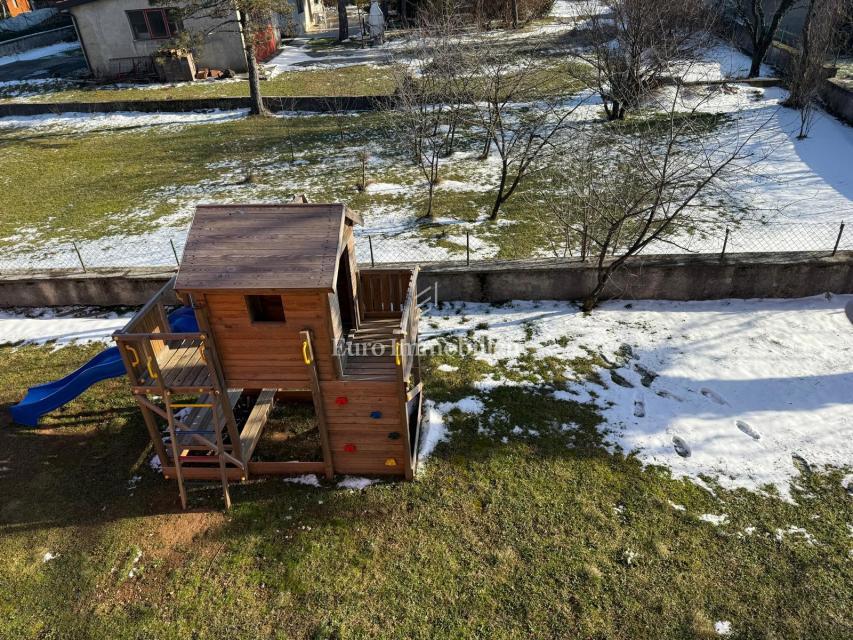 Appartamento con due camere da letto a Dražice