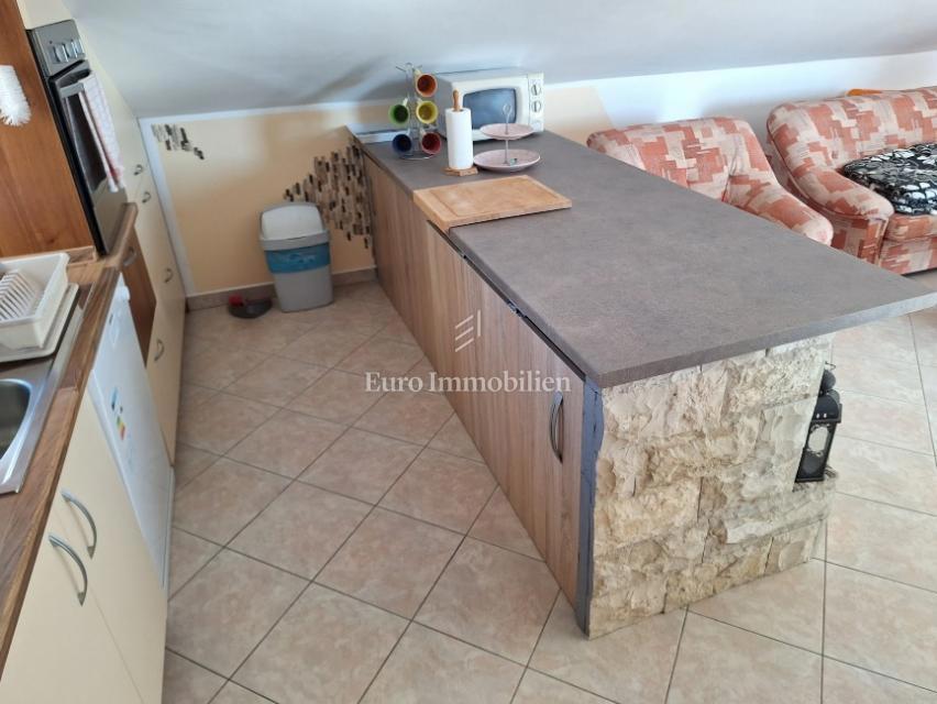 Appartamento con vista mare, a 70 m dalla spiaggia - Pag