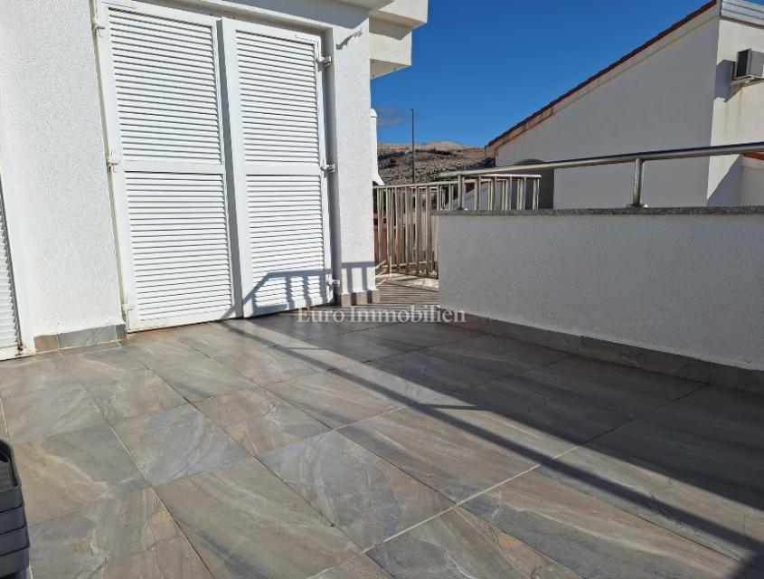 Appartamento con vista mare, a 70 m dalla spiaggia - Pag