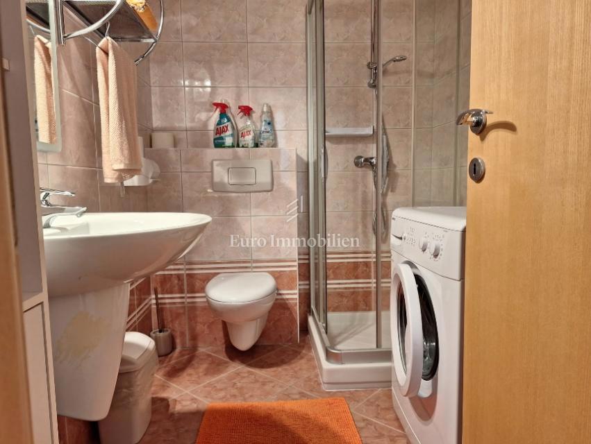 Appartamento con vista mare, a 70 m dalla spiaggia - Pag