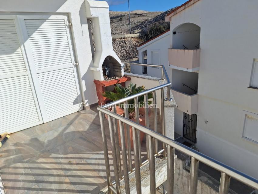 Appartamento con vista mare, a 70 m dalla spiaggia - Pag