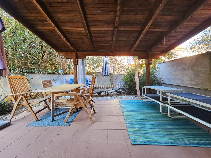 Appartamento con giardino, vicino al centro e al mare - Malinska