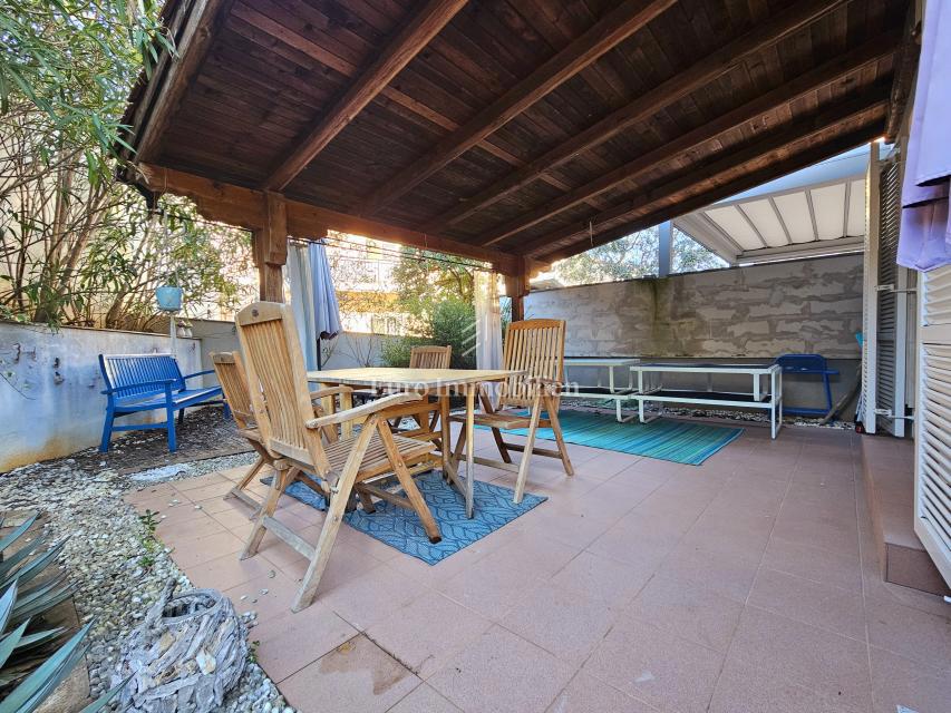 Appartamento con giardino, vicino al centro e al mare - Malinska