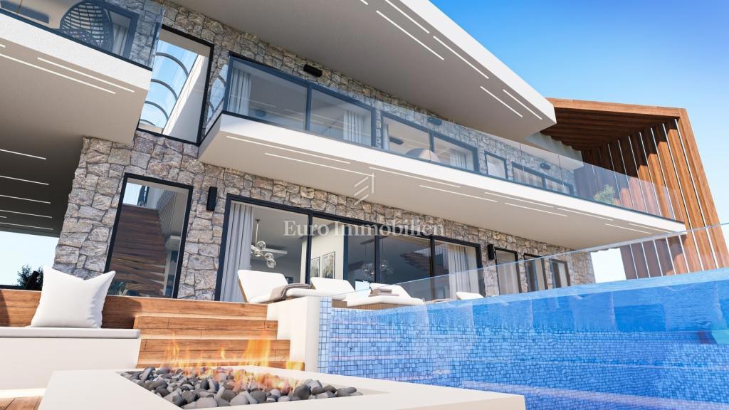Villa di lusso con piscina a sfioro e vista mare