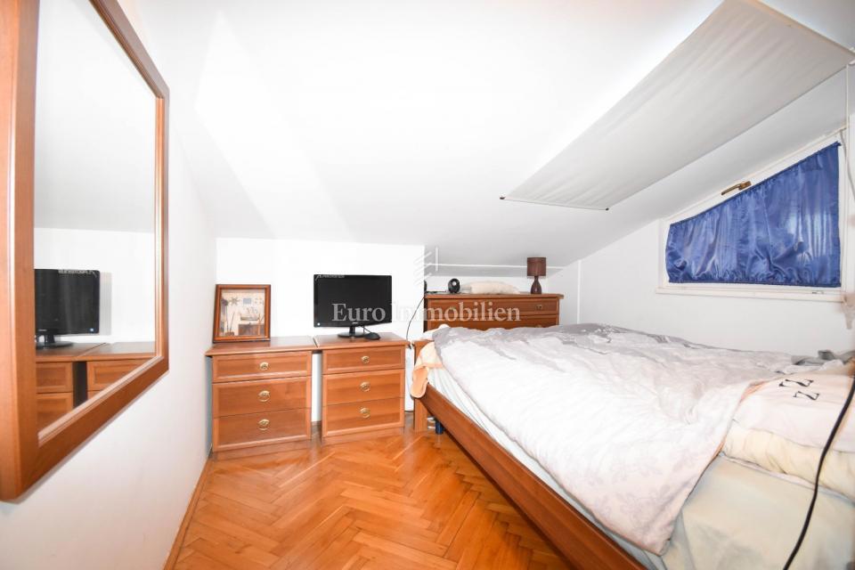 Parenzo - Appartamento al 2° piano, a 800 m dalle spiagge