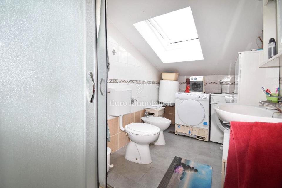 Parenzo - Appartamento al 2° piano, a 800 m dalle spiagge