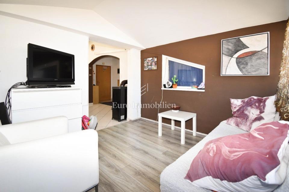 Parenzo - Appartamento al 2° piano, a 800 m dalle spiagge