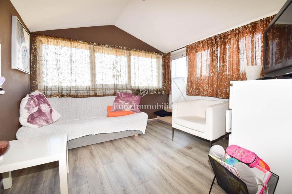 Parenzo - Appartamento al 2° piano, a 800 m dalle spiagge