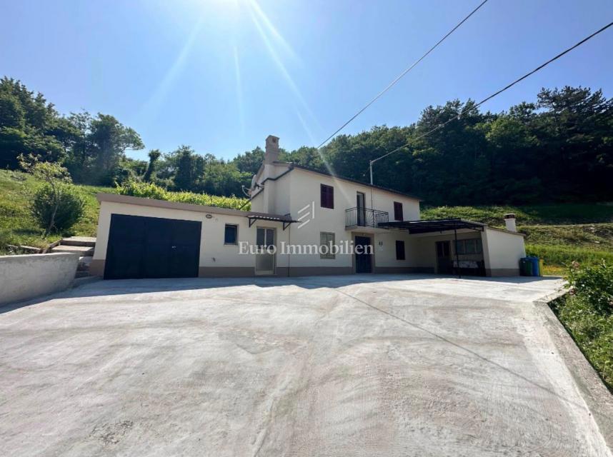 Casa con ampio cortile, Cerovlje, Istria