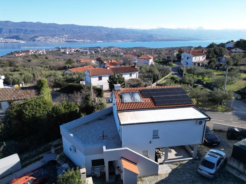 Šilo - Casa con tre appartamenti