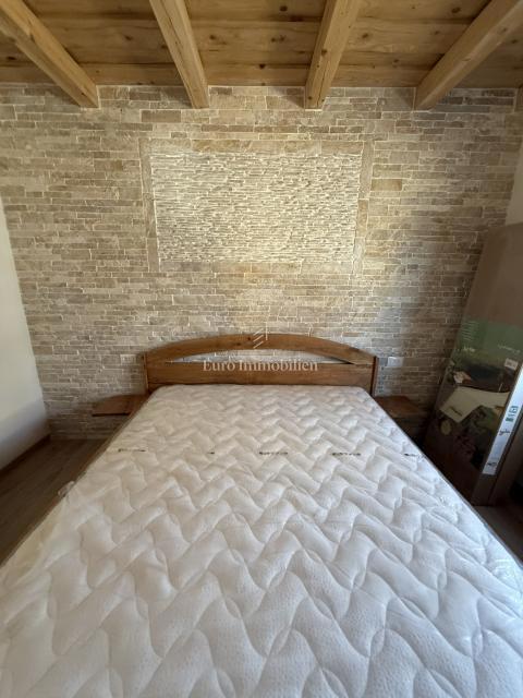 Vrsi - casa con piscina e giardino