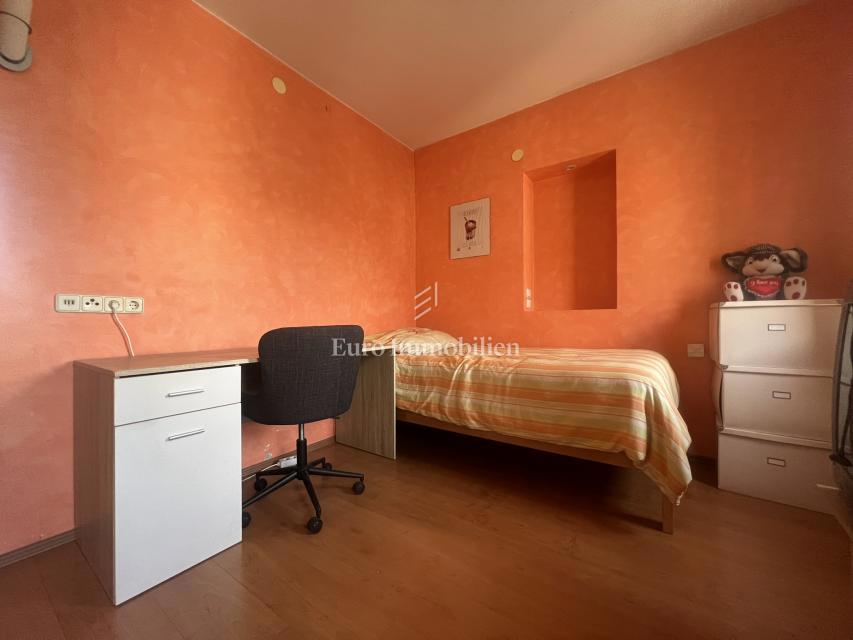 Fiume, Turnić, appartamento con balcone e vista mare