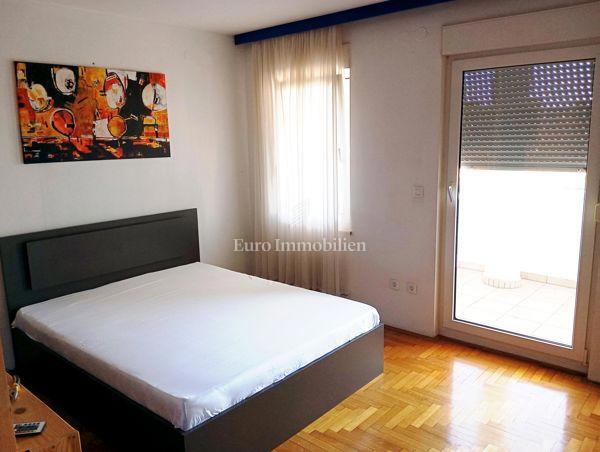 Appartamento moderno con una camera da letto, Veruda, Pula