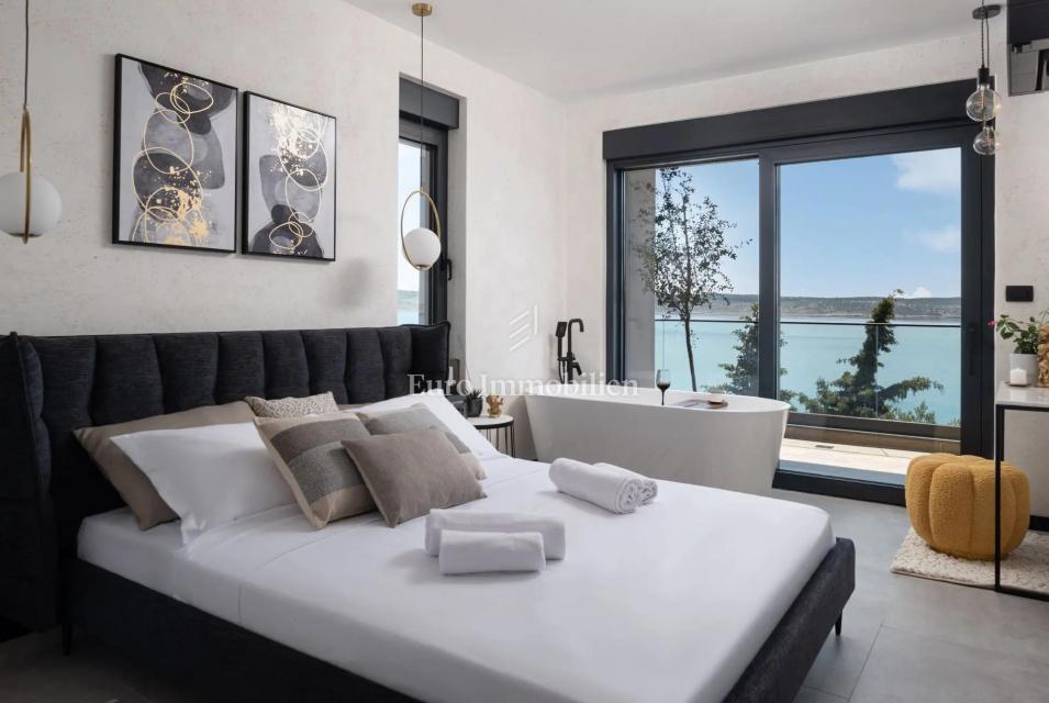 Starigrad - villa di lusso con vista panoramica sul mare