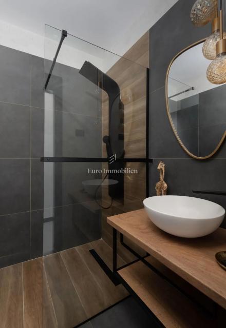 Starigrad - villa di lusso con vista panoramica sul mare