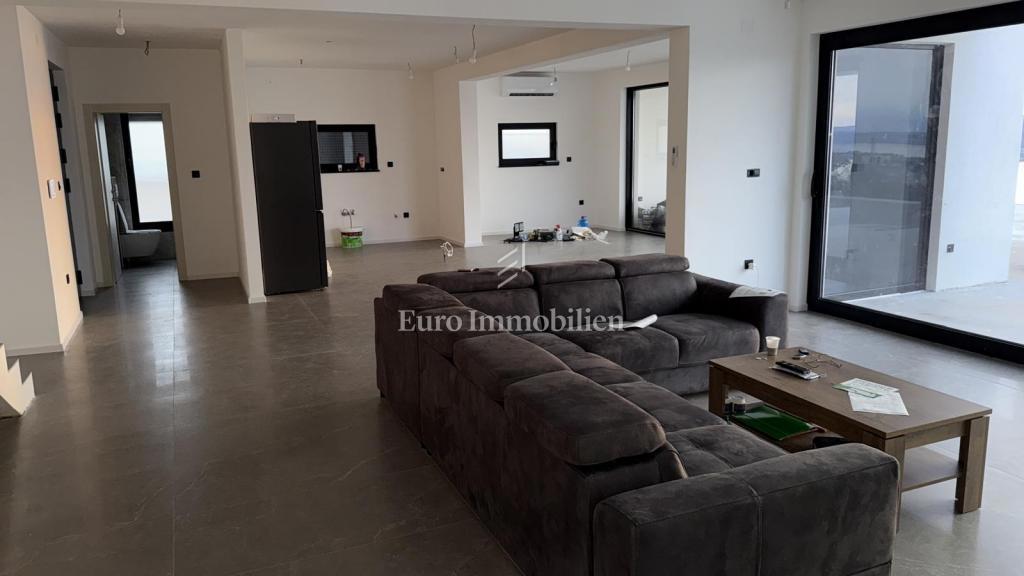 Crikvenica – villa di lusso con piscina e vista mare