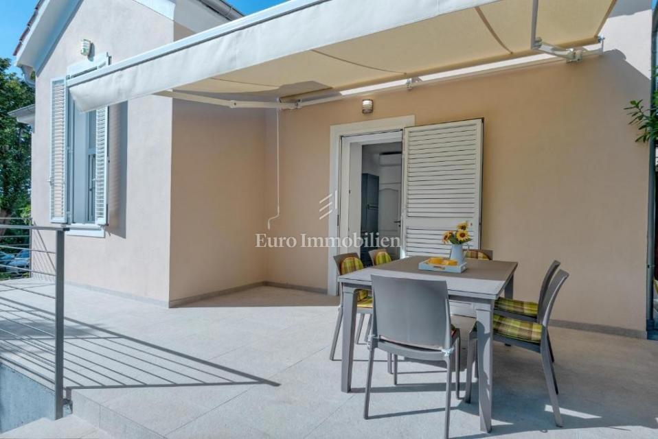 Kraljevica - casa con un giardino incantevole