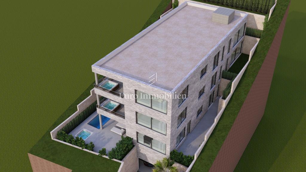 Brela, terreno edificabile con vista mare e progetto