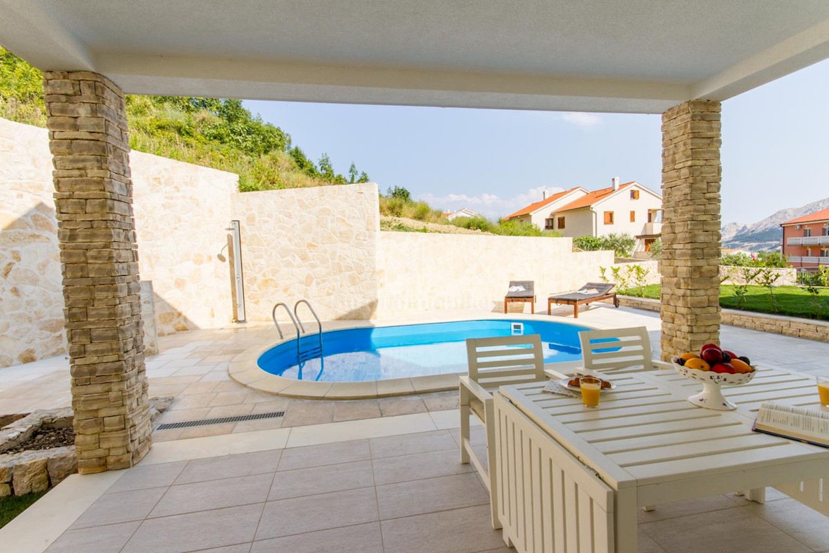 Beautiful semi-detached house with pool, Baska - island Krk