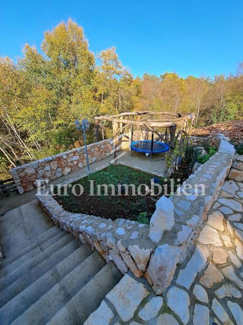 Detached house with heated pool, Dobrinj area - island of Krk