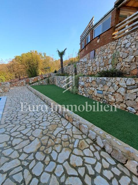 Detached house with heated pool, Dobrinj area - island of Krk