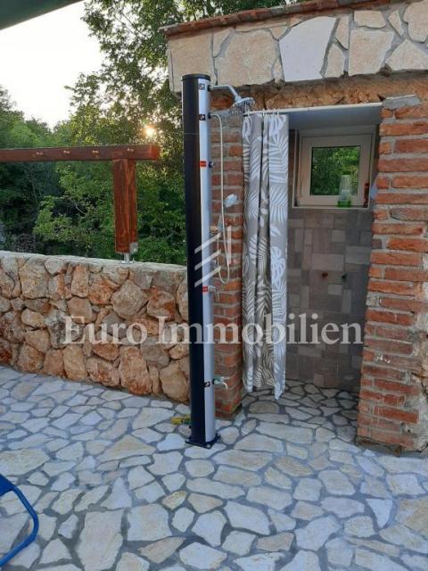 Detached house with heated pool, Dobrinj area - island of Krk