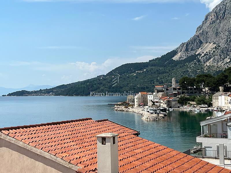 Drasnice casa seconda fila dal mare