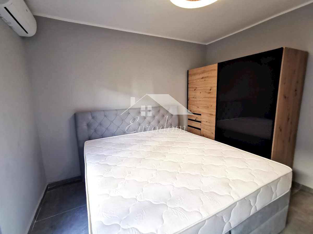 VENDITA Appartamento con 4 Camere e Giardino, a 150 m dal Mare