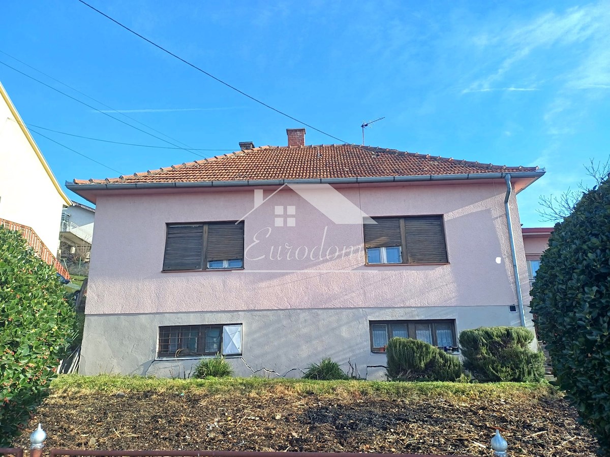 Casa Indipendente con Giardino nel Centro di Krapina