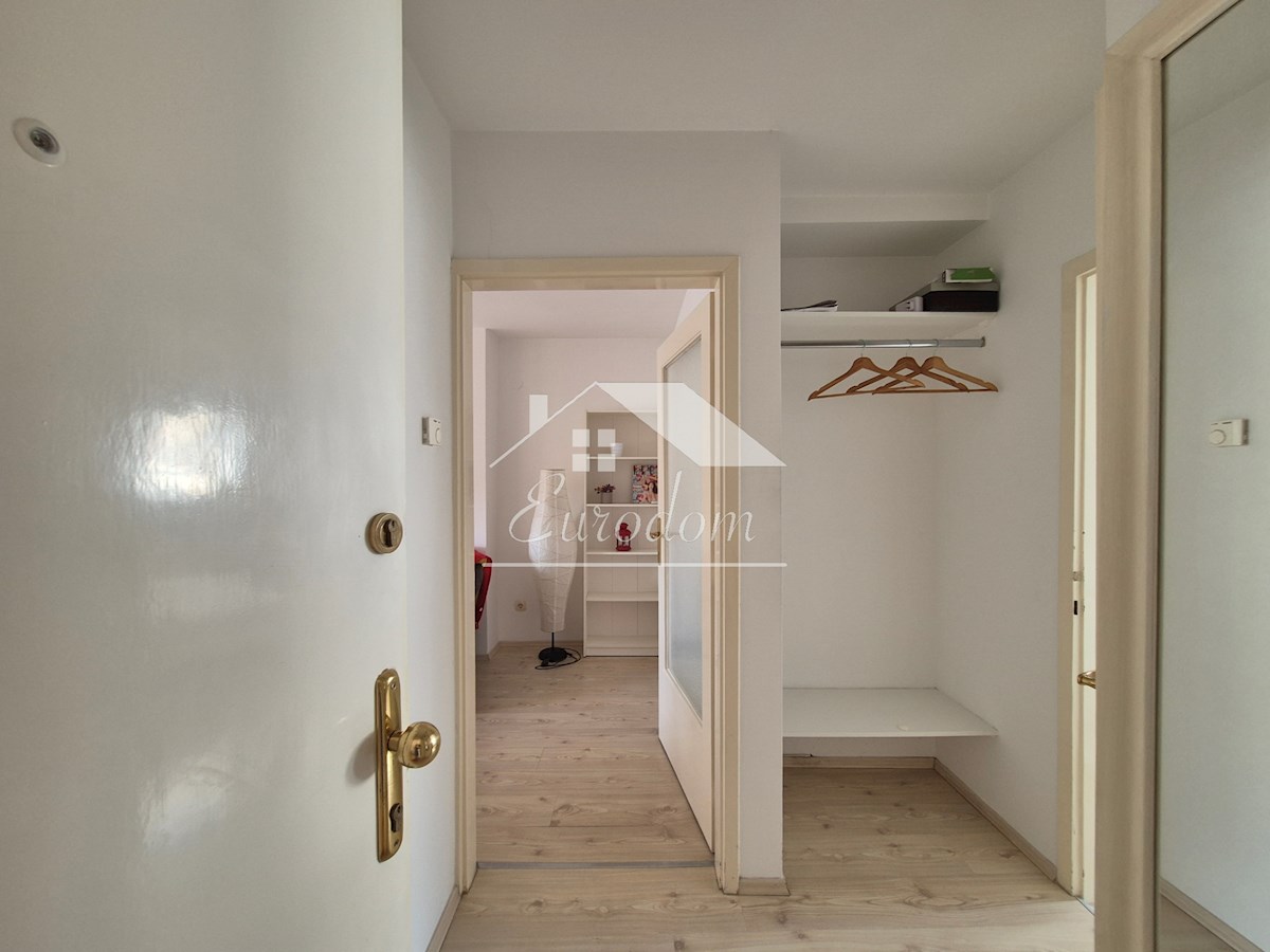 MAKSIMIR – APPARTAMENTO OŽEGOVIĆEVA, 38,99 m² – RISTRUTTURATO, ARREDATO, SUBITO ABITABILE!