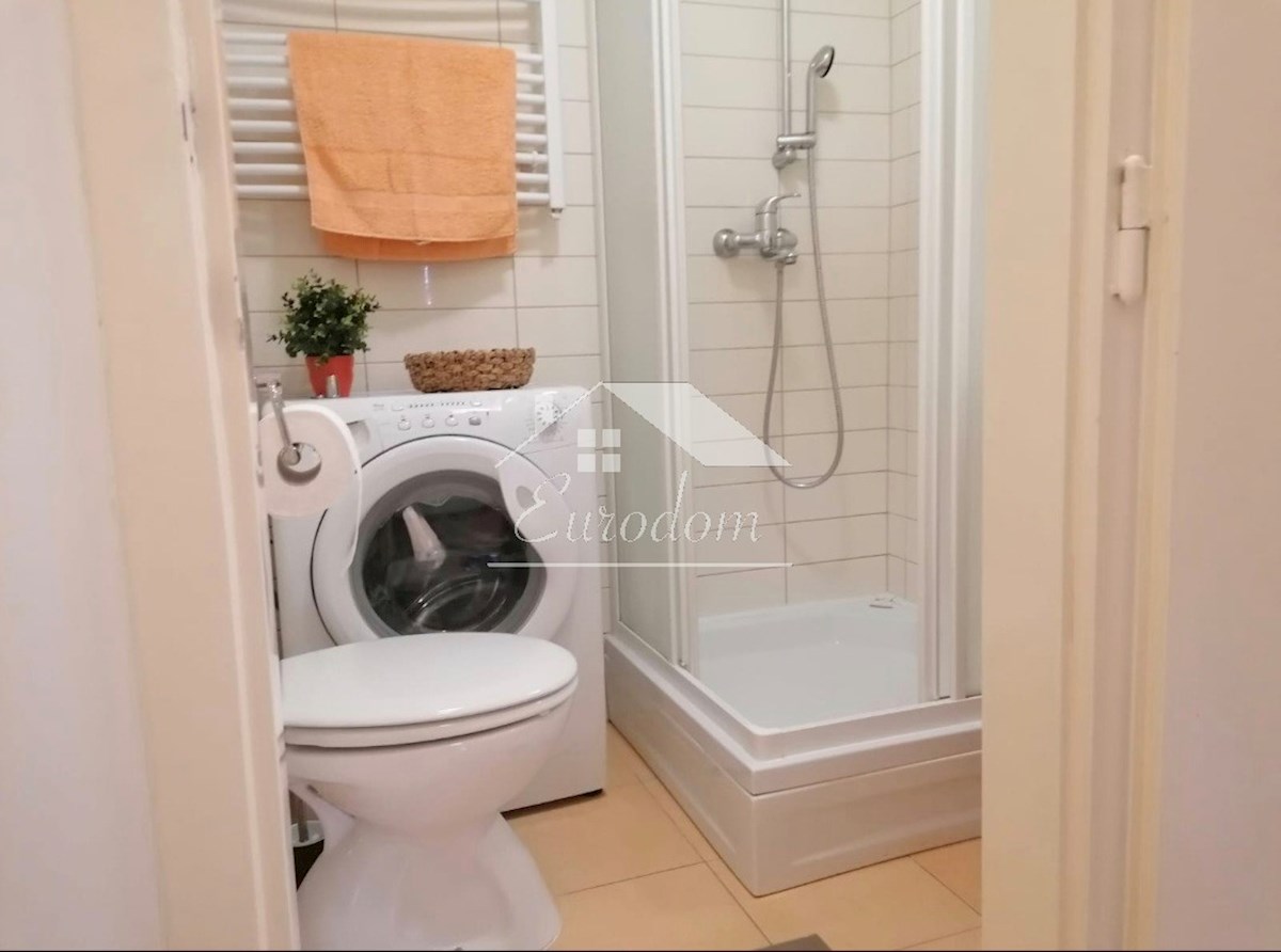 MAKSIMIR – APPARTAMENTO OŽEGOVIĆEVA, 38,99 m² – RISTRUTTURATO, ARREDATO, SUBITO ABITABILE!