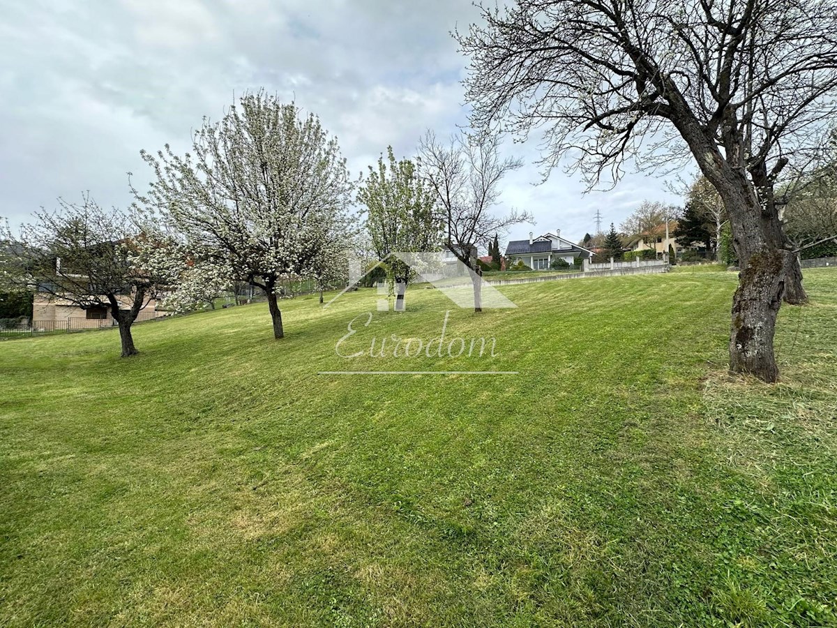 Terreno edificabile per 5 ville di lusso – Gračani, Zagabria
