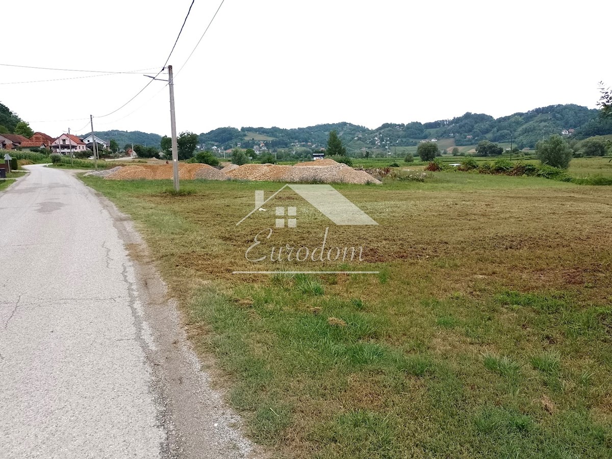 Terreno edificabile a 2 km dalle Terme di Tuhelj – Dubrovčan