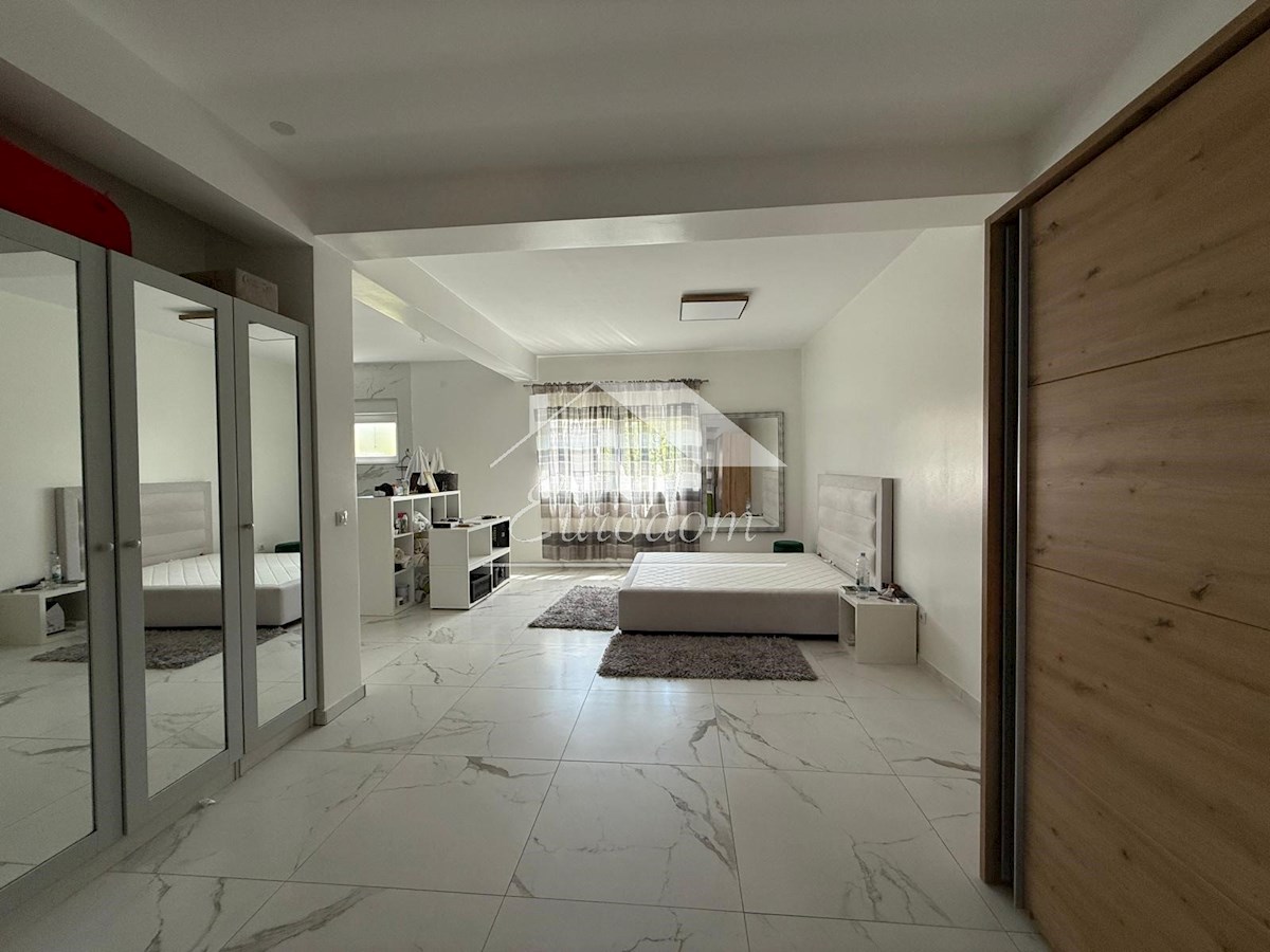 Casa di lusso a Gračani – ideale per vivere e investire