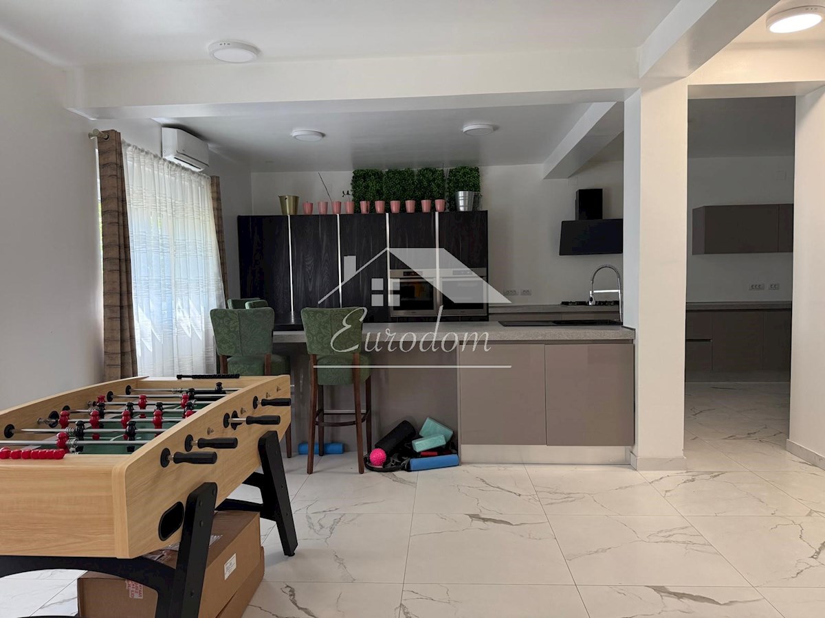 Casa di lusso a Gračani – ideale per vivere e investire