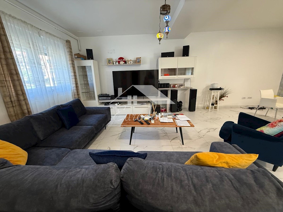 Casa di lusso a Gračani – ideale per vivere e investire