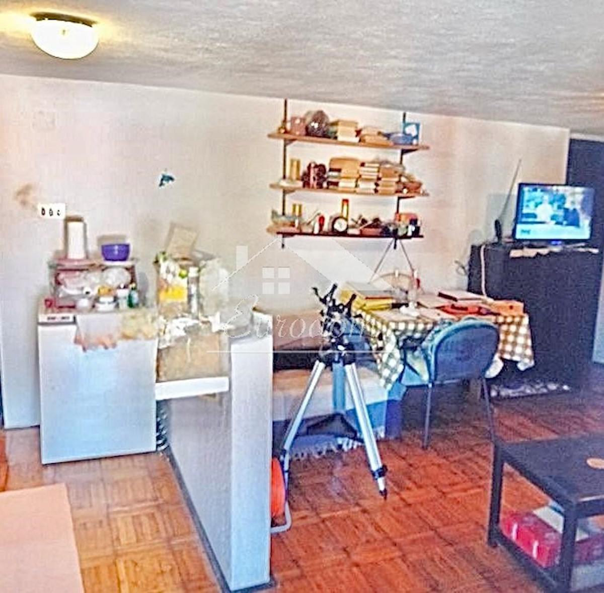 CASA IN VENDITA A VELO LOŠINJ – INVESTIMENTO IDEALE O PROGETTO DI RISTRUTTURAZIONE!