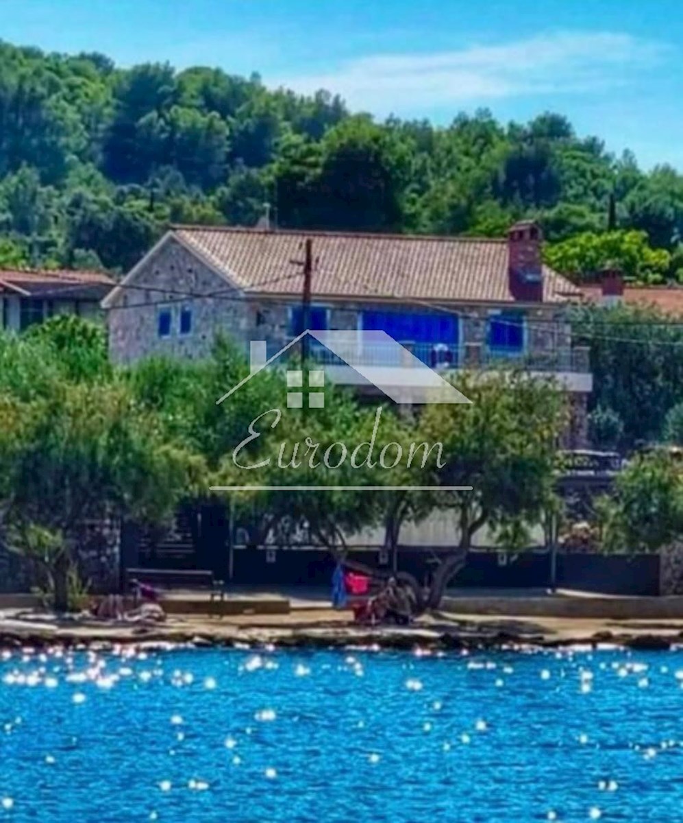 Villa di Lusso di Nuova Costruzione a Pašman – Prima Fila sul Mare