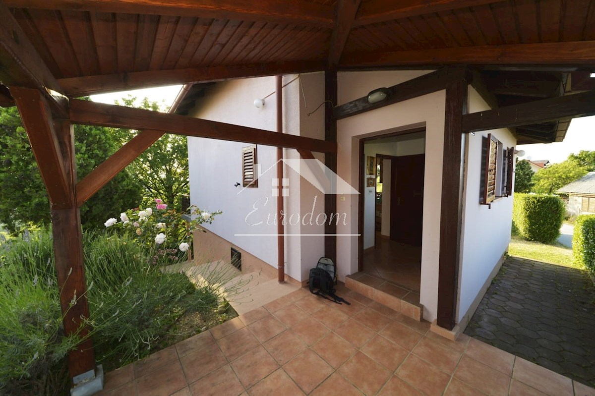 Casa nel verde – armonia tra natura e comfort – Veliki Lovrečan