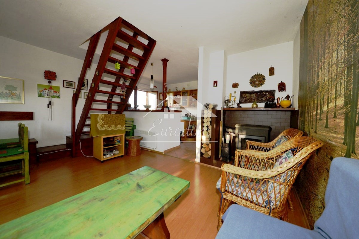 Casa nel verde – armonia tra natura e comfort – Veliki Lovrečan