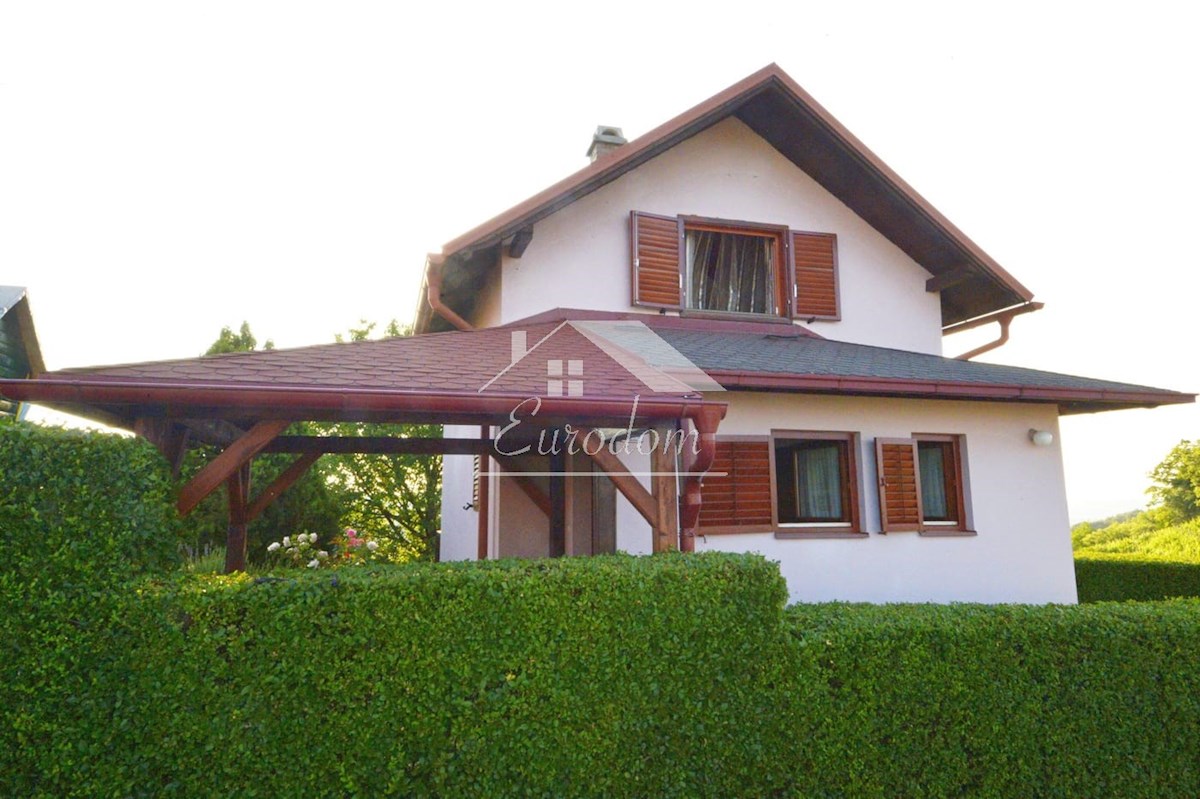 Casa nel verde – armonia tra natura e comfort – Veliki Lovrečan