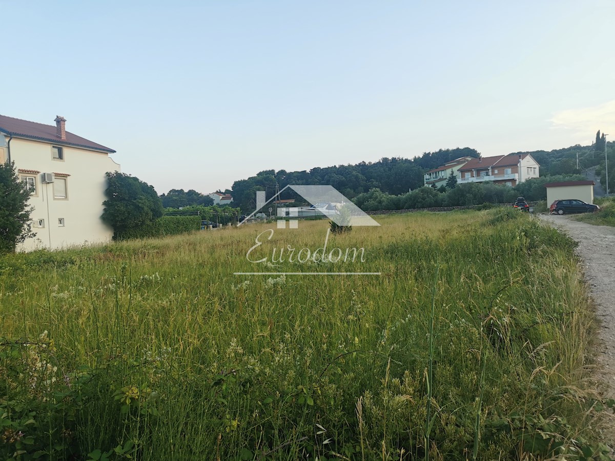 TERRENO EDIFICABILE A PALIT – POSIZIONE STRATEGICA, PREZZO PROMO!