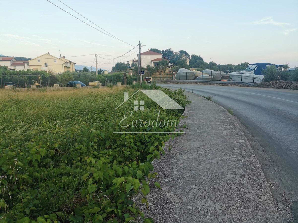 TERRENO EDIFICABILE A PALIT – POSIZIONE STRATEGICA, PREZZO PROMO!