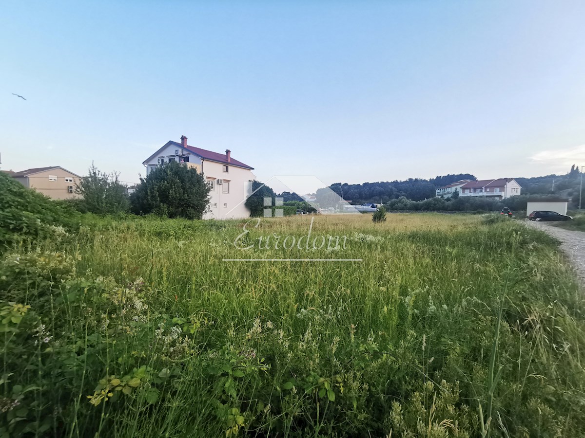 TERRENO EDIFICABILE A PALIT – POSIZIONE STRATEGICA, PREZZO PROMO!