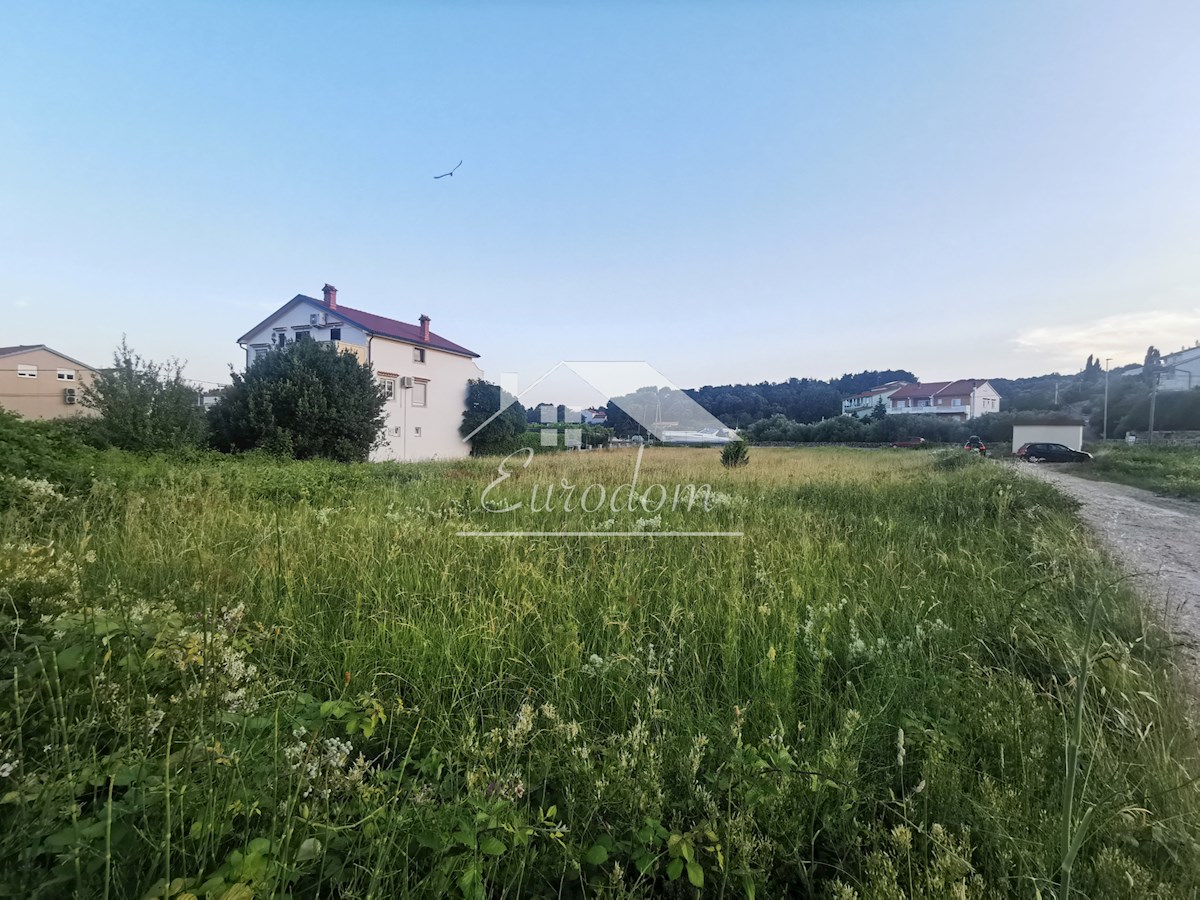 TERRENO EDIFICABILE A PALIT – POSIZIONE STRATEGICA, PREZZO PROMO!