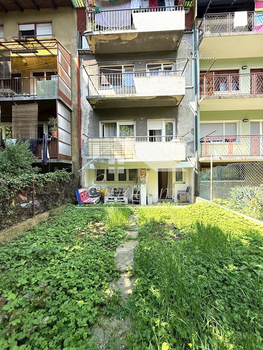 Appartamento Accogliente con Accesso al Giardino – Trešnjevka